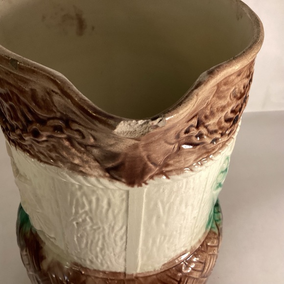 Majolica floral and anchor pitcher - Picture 2 of 7